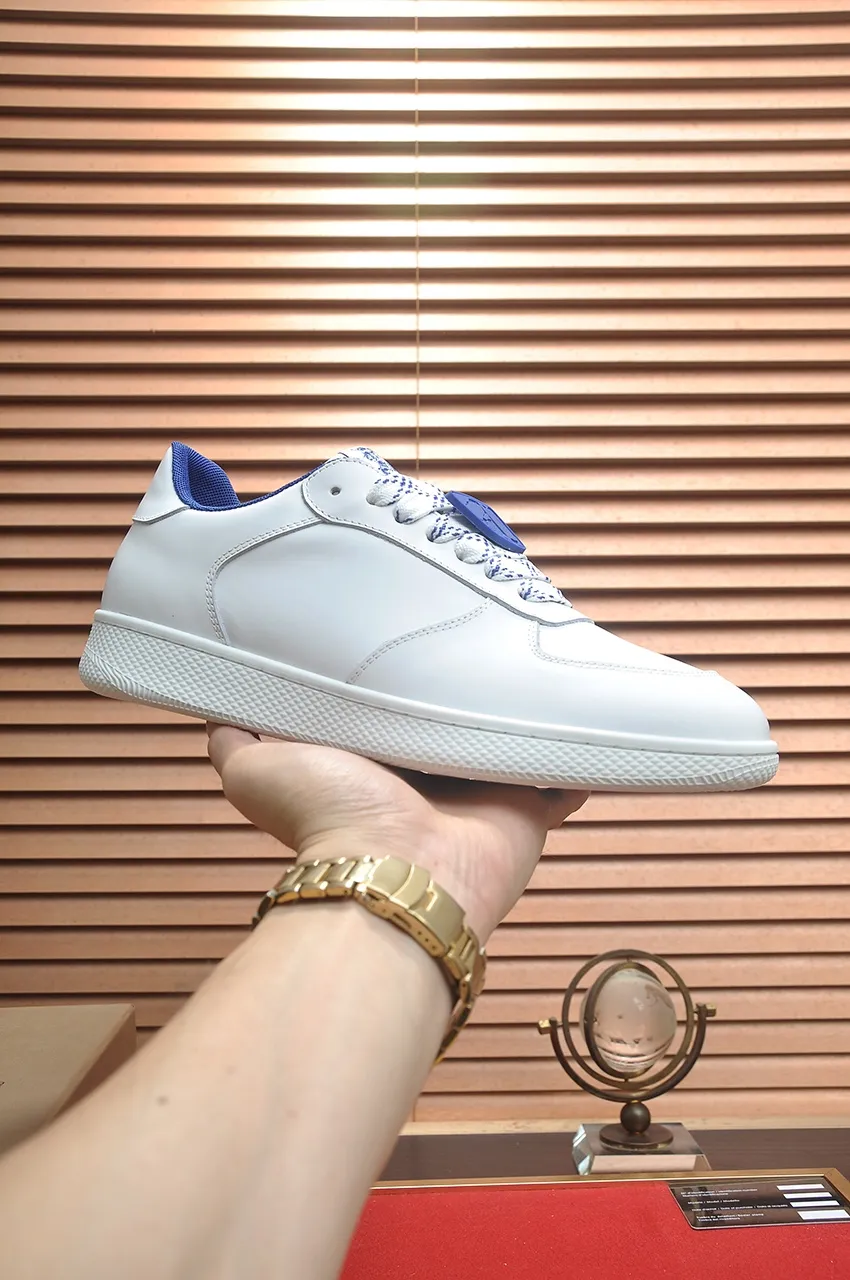 Men's shoes 💰540💶【Burberry】Classic low-top sneakers｜Imported cowhide with classic plaid fabric｜Sheepskin lining｜Original outsole｜Fine workmanship and comfortable to wear Size: 38-44 (customized at 45)